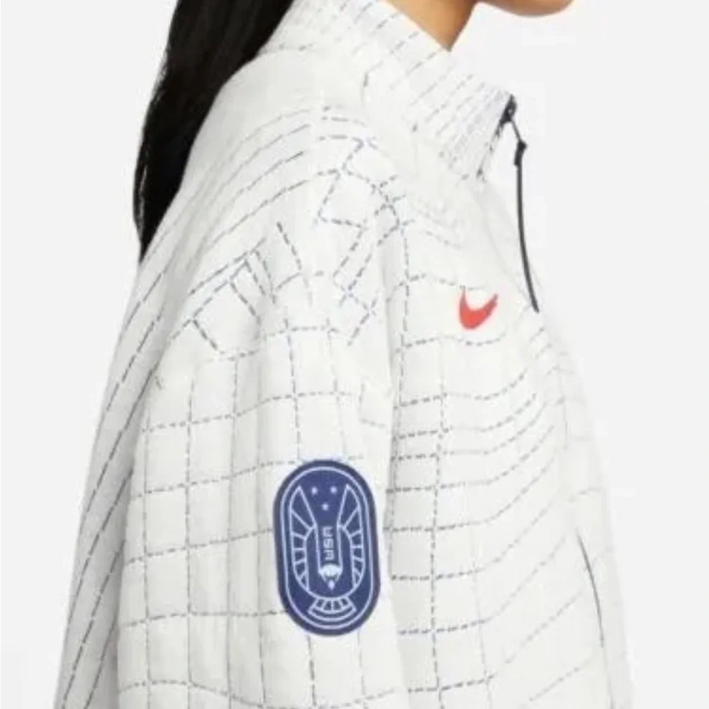 Nike Tech Pack Therma Team USA Paraolympic Jacket Womens size DJ5246-121 - Picture 4 of 13